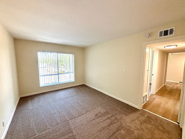 4680 Hamilton Ave — Photo 33
