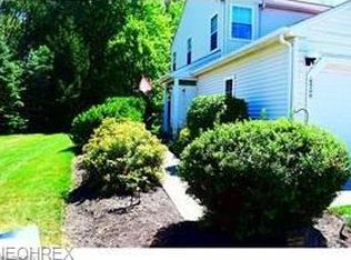 9415 Preakness Dr APT A, Northfield, OH 44067