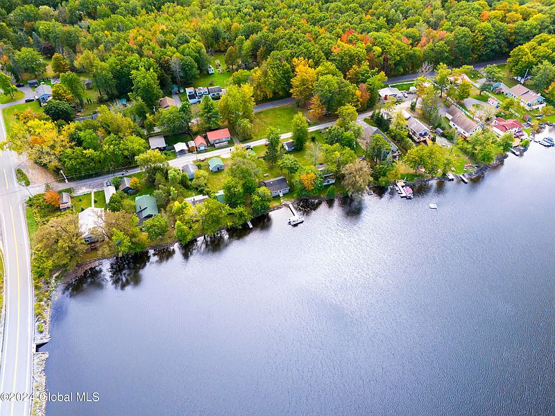 2nd image of 156 Lake Avenue