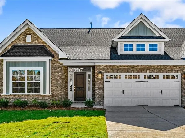 295 Yarrow Dr, Lexington, NC 27295