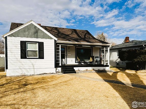 2nd image of 428 Elwood St