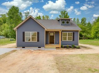 217 Timber Dr, Pickens, SC 29671
