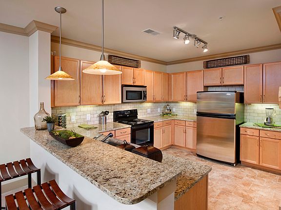 5th image of 1740 Century Cir NE APT 1038