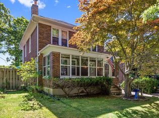620 10th St, Oakmont, PA 15139