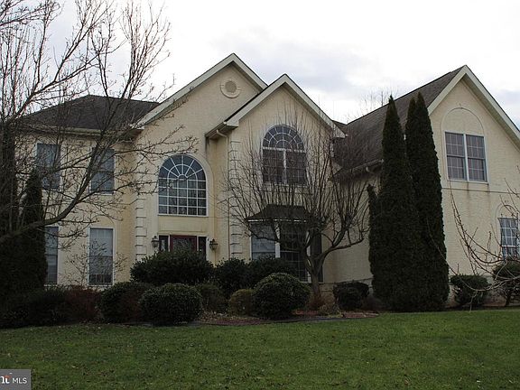 2nd image of 417 Harrison Dr