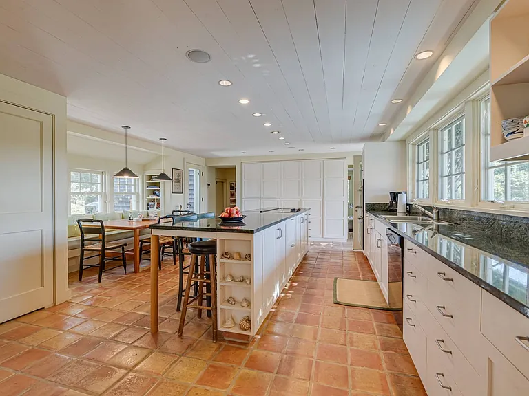 27 Horseshoe Dr — Photo 13