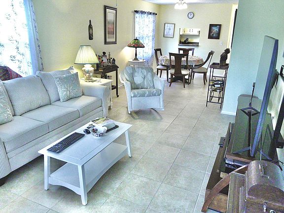 2nd image of 32 Pine Arbor Lane #101