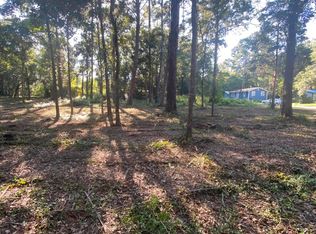 87 Rosa Nell Ln, Defuniak Springs, FL 32435