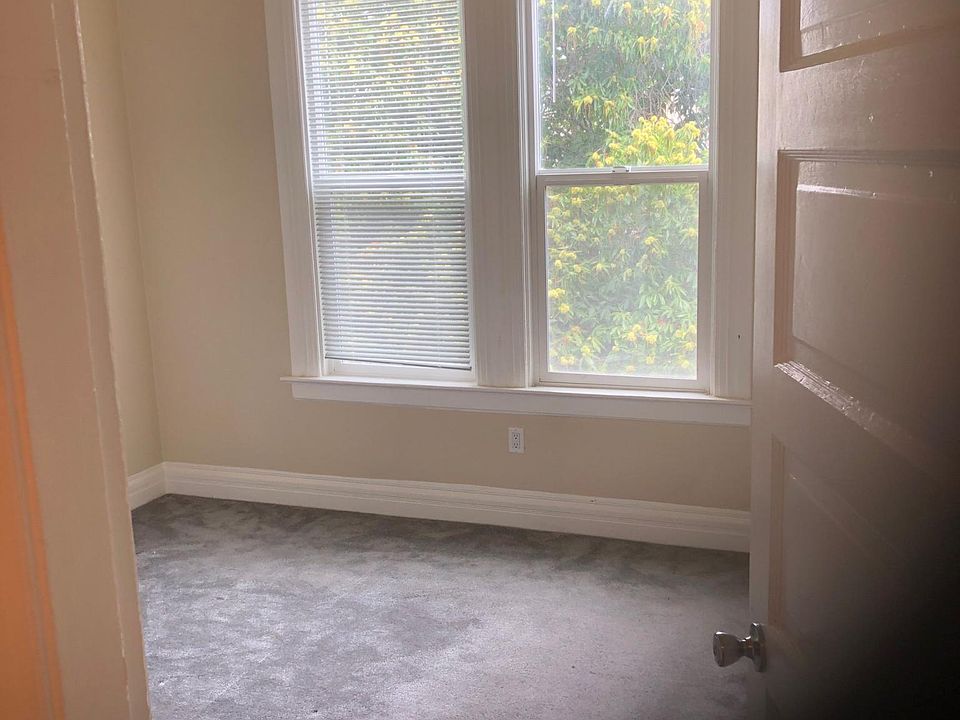 1st image of 934 Greenwich St