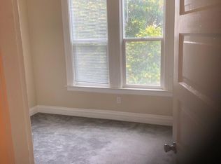 934 Greenwich St, San Francisco, CA 94133