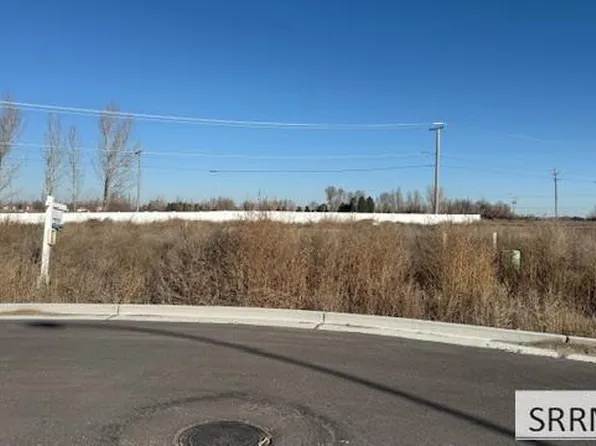 413 Birdie Thompson Dr, Idaho Falls, ID 83401