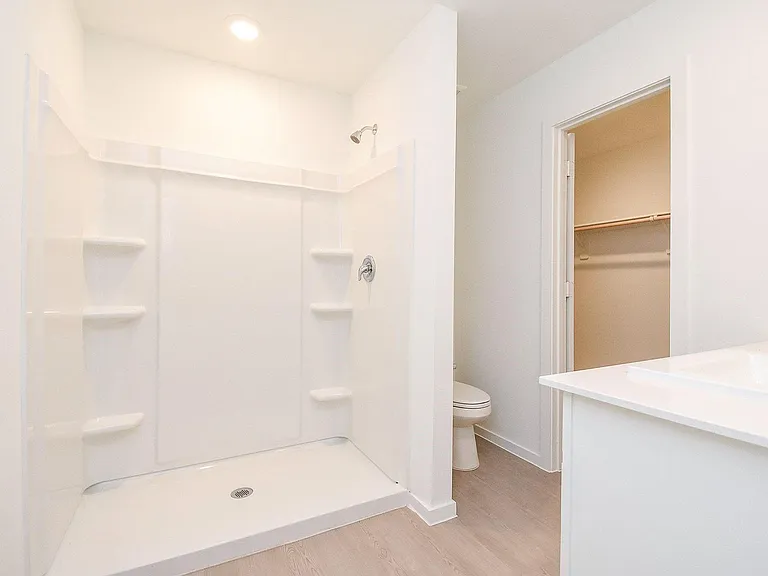 3045 Fantasy Terrace Dr — Photo 10
