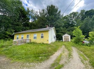 109 Windsor St, Randolph, ME 04346
