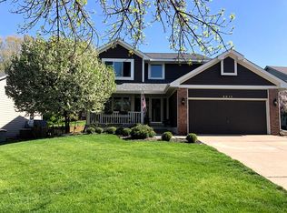 8816 Long Meadow Dr, Johnston, IA 50131