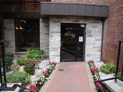 8423 Manton St APT 3F, Queens, NY, 11435