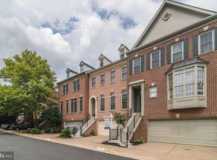 4170 Lord Culpeper Ln, Fairfax, VA 22030