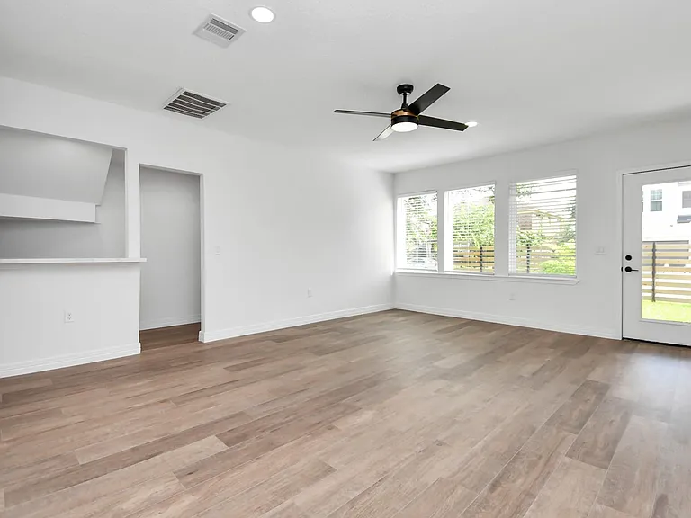 2812 Truxillo St #A — Photo 5