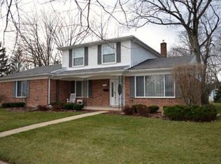 2815 Pebble Creek Dr, Ann Arbor, MI 48108