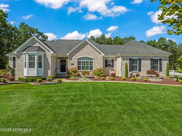 23 Aidan Lane, Jackson, NJ 08527