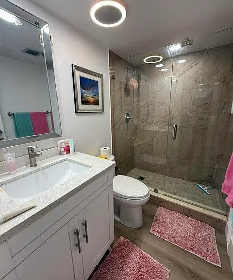 250 Jacaranda Dr #804 — Photo 18