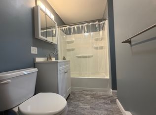 88 Nye St #1, New Bedford, MA 02746