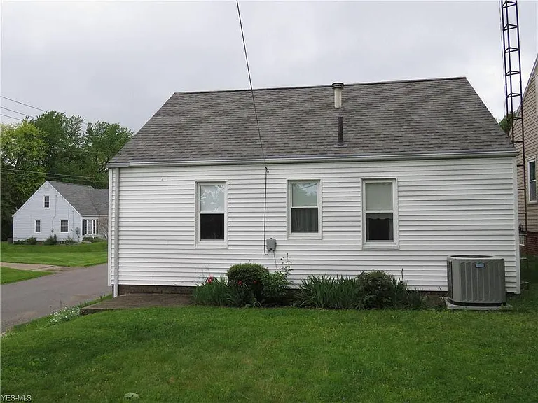 1540 Norwood Pl NW — Photo 17