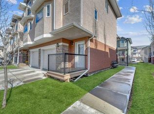 128 W Strathcona Cir, Strathmore, AB T1P 0B1