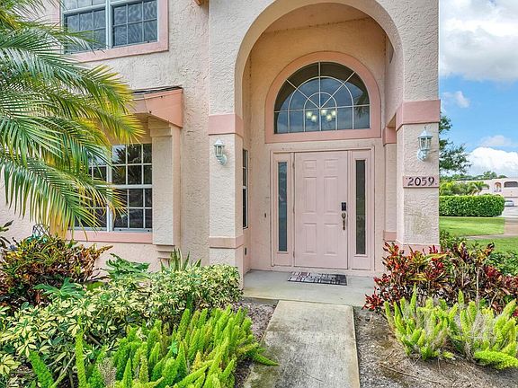 3rd image of 2059 SE Wild Meadow Circle #102