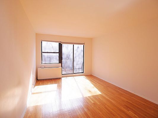 1st image of 434 E 84th St APT 4C