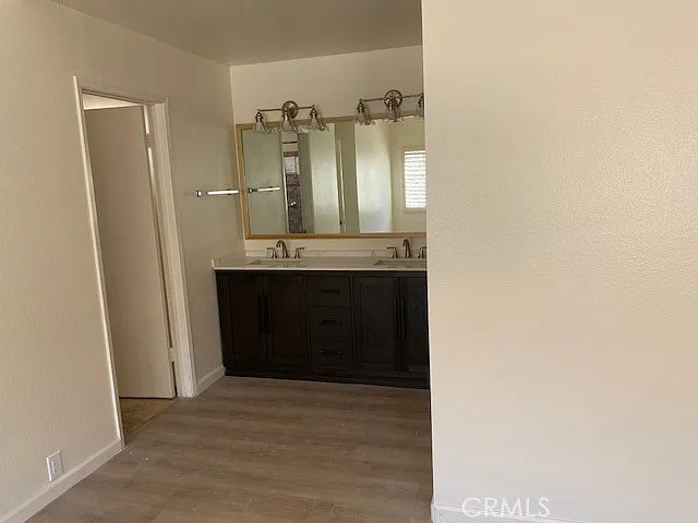 5421 S La Cienega Blvd — Photo 13