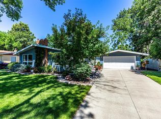 101 22nd Ave N, Fargo, ND 58102