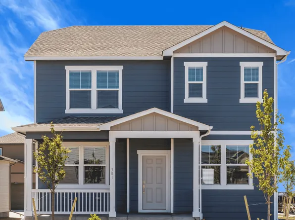 323 N Bersshine St, Watkins, CO 80137