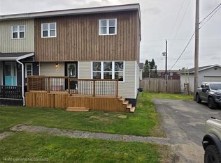 10 Dunfield St, Wabush, NL A0R1B0