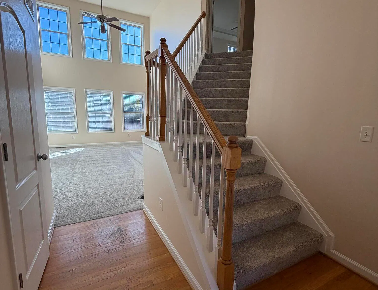 4 bed, 3.5 bath, 2523 sqft, $2,250 — Photo 4