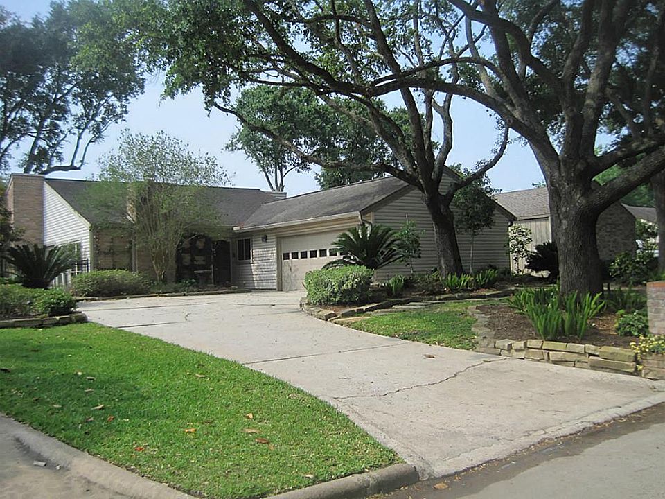 1st image of 14831 Royal Birkdale St