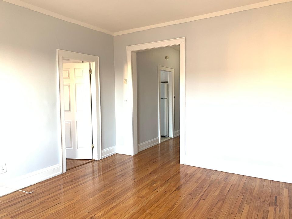 1st image of 78 Lawrence St APT 4D