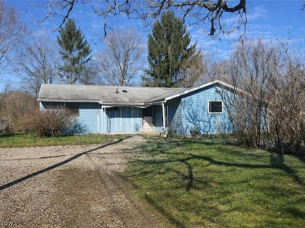 10333 Wentworth St, Streetsboro, OH 44241