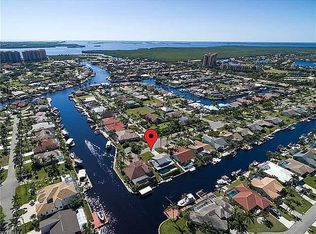 1405 El Dorado Pkwy W, Cape Coral, FL 33914