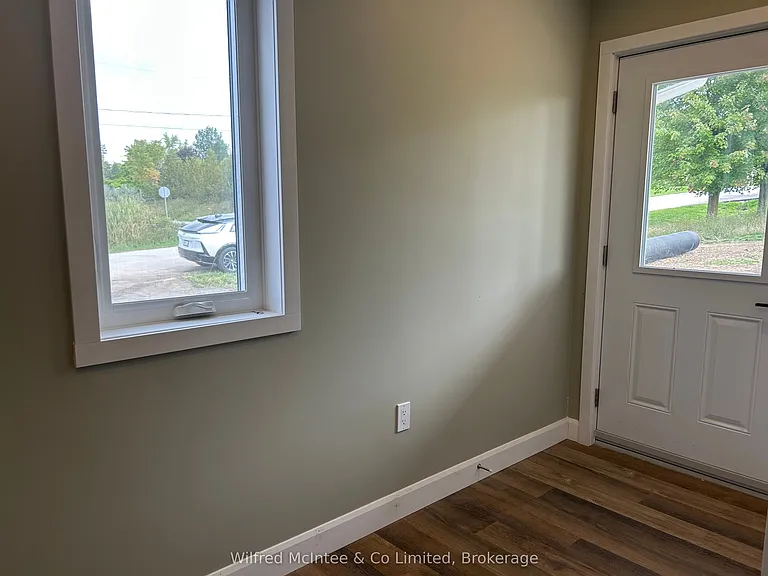 187 Balaklava St #2 — Photo 17
