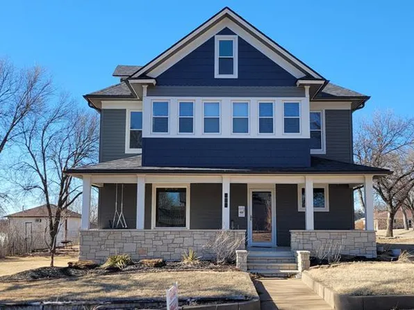 414 N Missouri Ave, Ellsworth, KS 67439