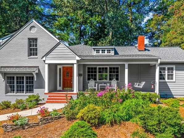 107 Wedgedale Ave, Greensboro, NC 27403