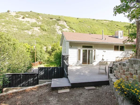 3868 E Sunnydale Ln, Salt Lake City, UT 84108