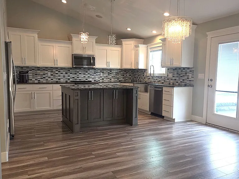 4802 Porter Dr — Photo 16