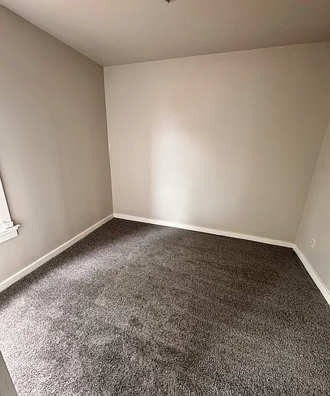 1300 Douglas Ave — Photo 10