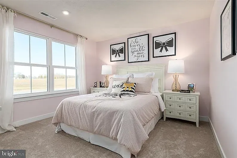 1 bed, 1.5 bath, 2794 sqft, $1,000 — Photo 4