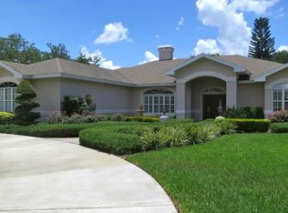 2421 Wildwood Ct, Winter Haven, FL 33884