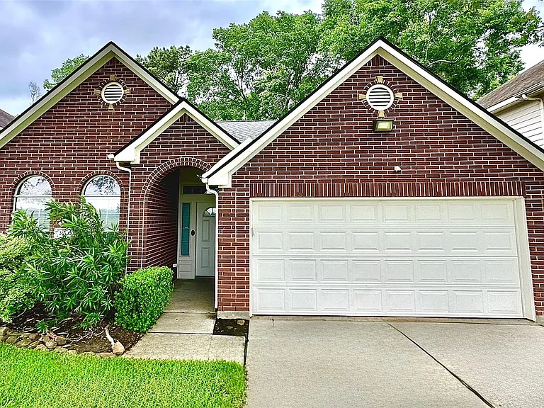 21641 Forest Colony Dr — Photo 1