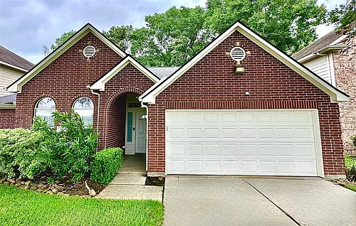 21641 Forest Colony Dr Photo 1