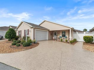 881 Sapphire Pl, The Villages, FL 32163