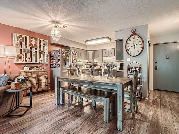 Dining Room Facing Kitchen